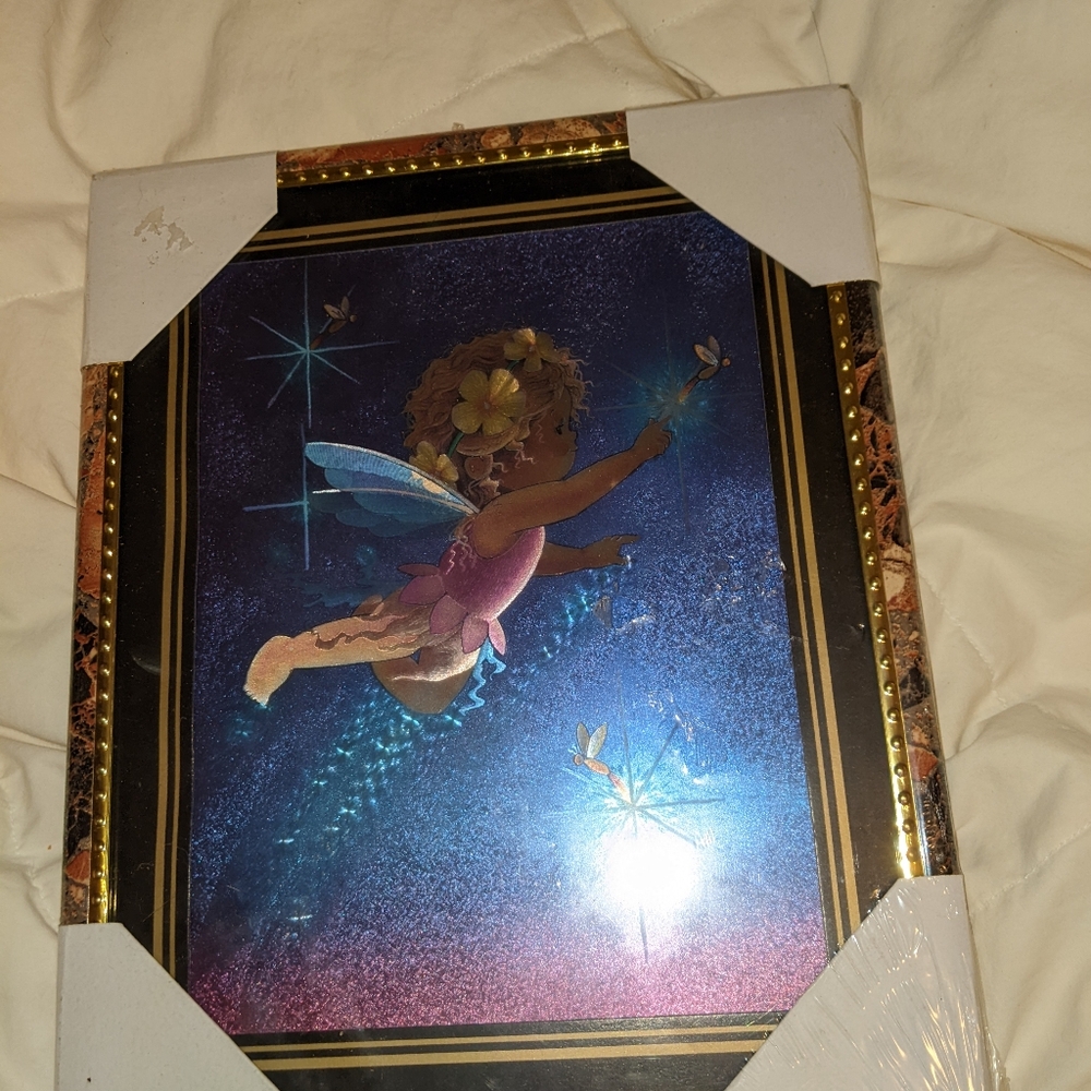 NIP HOLOGRAPHIC ANGEL AND STARS PICTURE